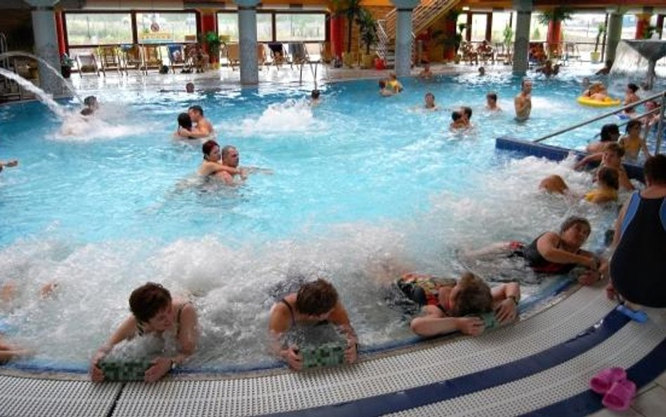 Bilet do kina i karnet na basen mogą zachęcić podwładnych do lepszej pracy