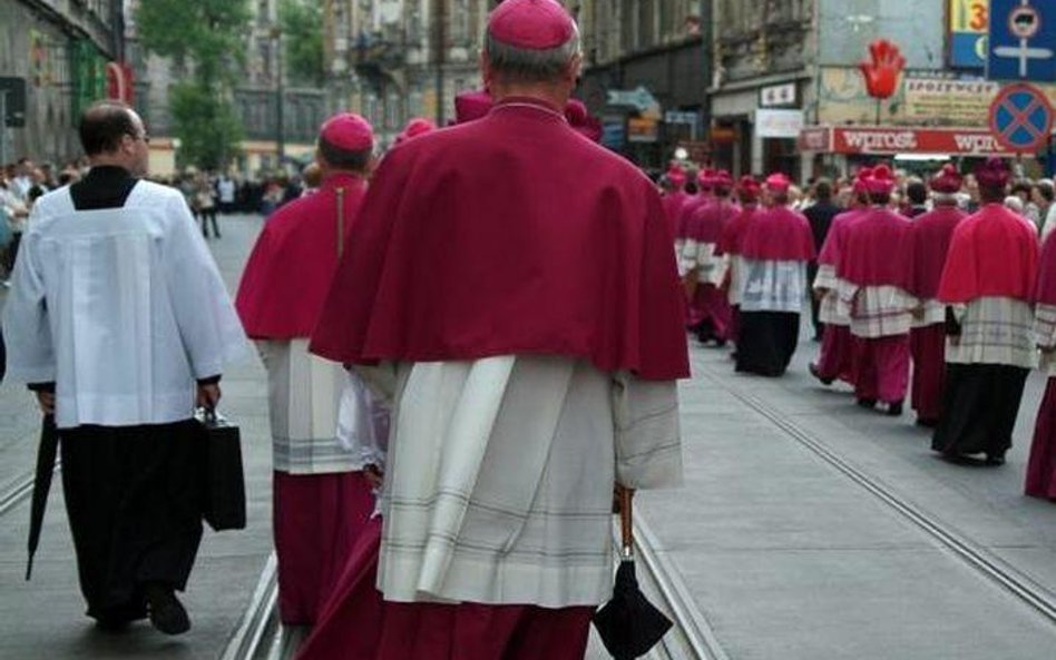 Władza, pieniądze i seks w Kościele