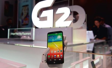 Smartfon LG jest tani w porównaniu z produktem Apple.