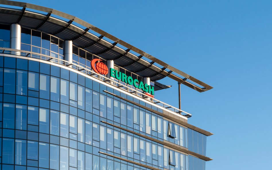 Strategia Eurocashu przyjęta chłodno. Grupa zamknie sklepy detaliczne