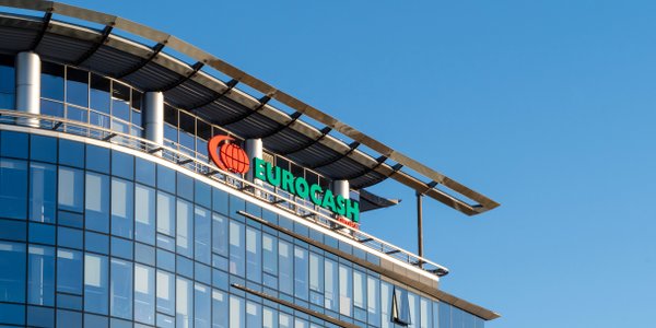 Strategia Eurocashu przyjęta chłodno. Grupa zamknie sklepy detaliczne