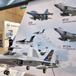 Model wielozadaniowego myśliwca pokładowego KAI KF-21N premierowo pokazany na wystawie DX KOREA 2022