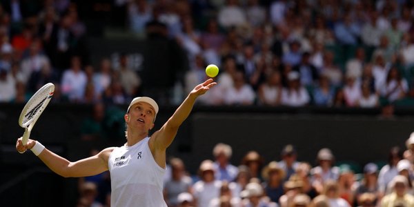 Iga Świątek wygrała pierwszy mecz na Wimbledonie. Polka awansowała do drugiej rundy