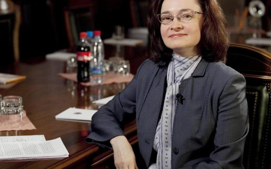 Elwira Nabiullina, prezes Banku Rosji, jest zdania że jest zbyt wcześnie, by mówić o stabilnym wzroś