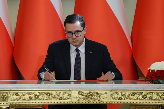 Minister energii Miłosz Motyka