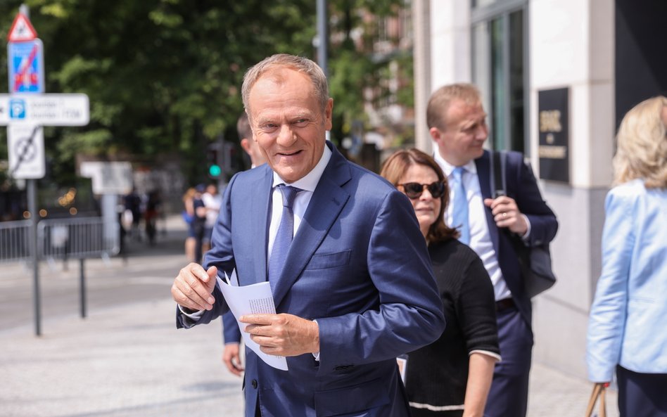 Premier Donald Tusk (na zdjęciu) włączył się do dyskusji na temat wystawy w Muzeum II Wojny Światowe