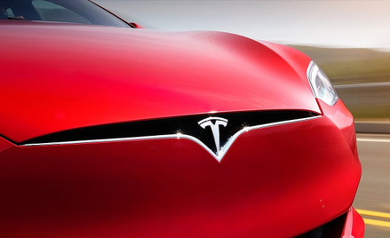 Czy Tesla przechyli szalę na korzyść kupujących?