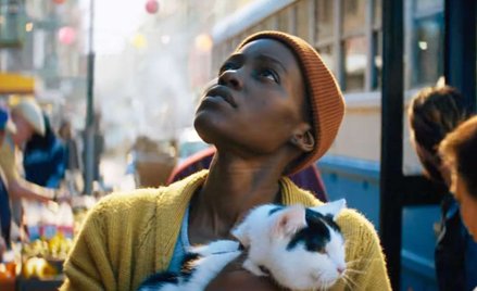 Lupita Nyong'o w filmie "Ciche miejsce, Dzień Pierwszy"