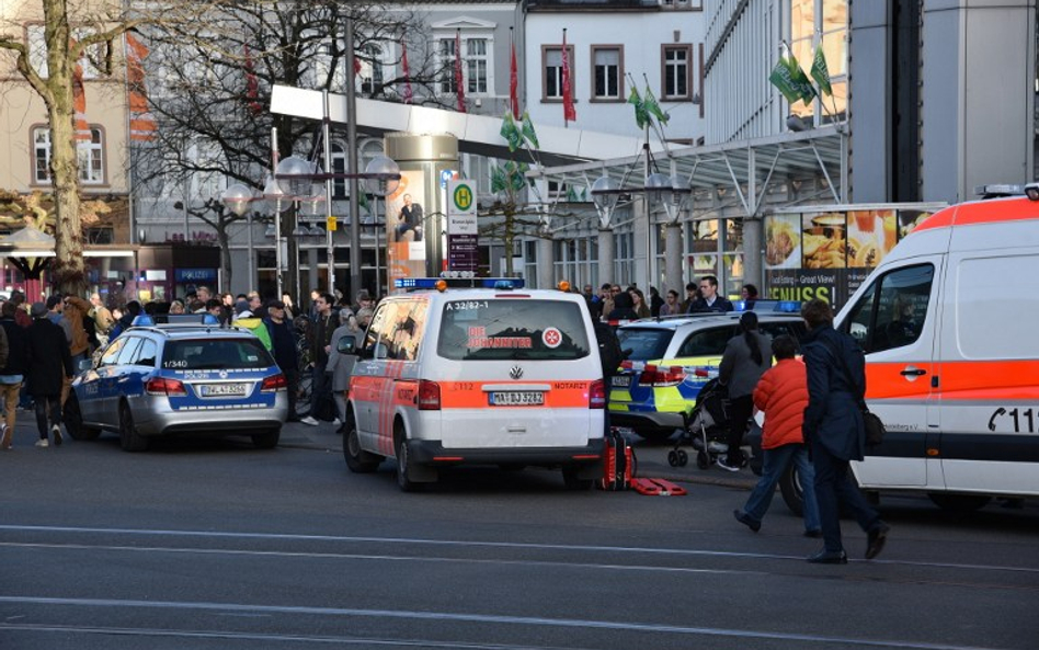 Heidelberg: Meżczyzna wjechał w tłum