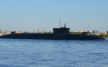 Najnowszy rosyjski strategiczny atomowy okręt podwodny rozpoczął próby morskie