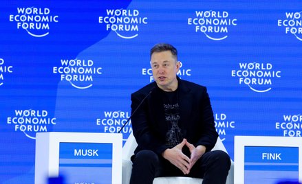Elon Musk podczas swojego pierwszego wystąpienia na Światowym Forum Ekonomicznym w Davos