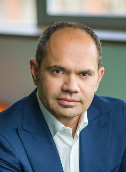 ... w przyszłym roku przejmie kontrolę nad UPC Polska, któremu szefuje Robert Redeleanu.