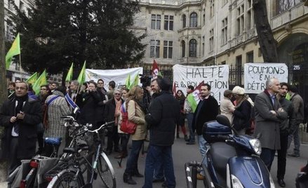 W zeszłym tygodniu Paryżanie protestowali przed Ministerstwem Środowiska
