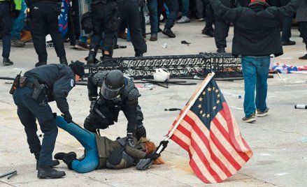 Kto jest winien największej kompromitacji w historii demokracji USA?