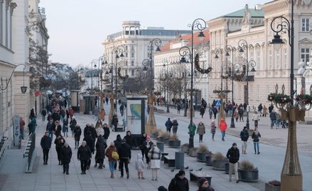 Sondaż: Trzy czwarte Polaków chce utrzymania programów socjalnych