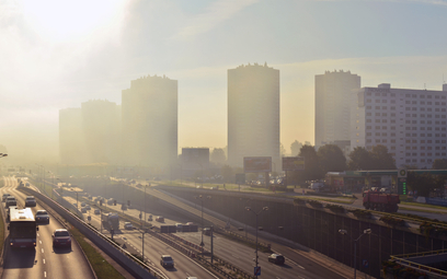 Transport drogowy jest jedną z głównych przyczyn zanieczyszczenia powietrza na Śląsku