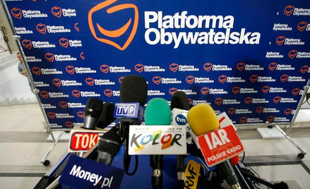 Ukochany Przywódca i dzika opozycja