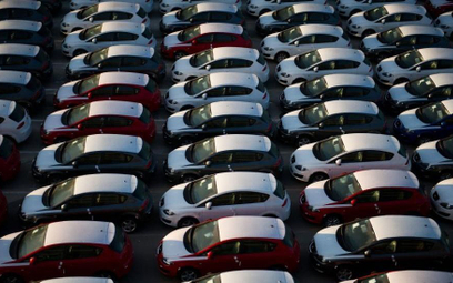 Duże wzrosty sprzedaży na polskim rynku aut
