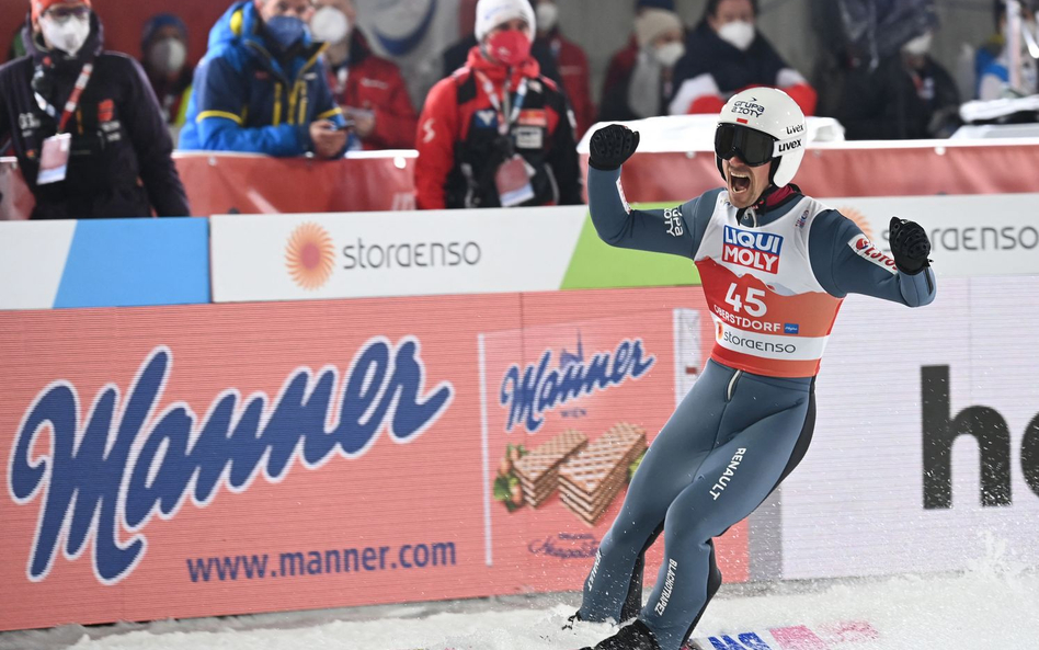 MŚ w Oberstdorfie: Brązowy medal Polaków. Niemcy mistrzami świata