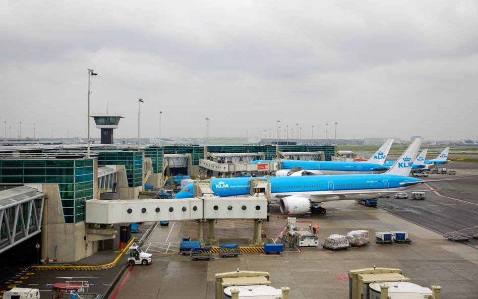 Aż o 41 proc. wzrosną opłaty lotniskowe w Amsterdamie
