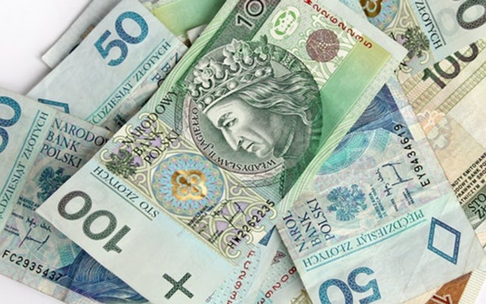 Jak udzielany jest kredyt gotówkowy do 25 000 zł?