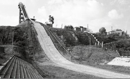 Skocznię narciarską przy ulicy Czerniakowskiej oddano do użytku we wrześniu 1959 r.