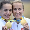 Złote medalistki z Bydgoszczy: Magdalena Fularczyk-Kozłowska (z lewej) i Natalia Madaj.