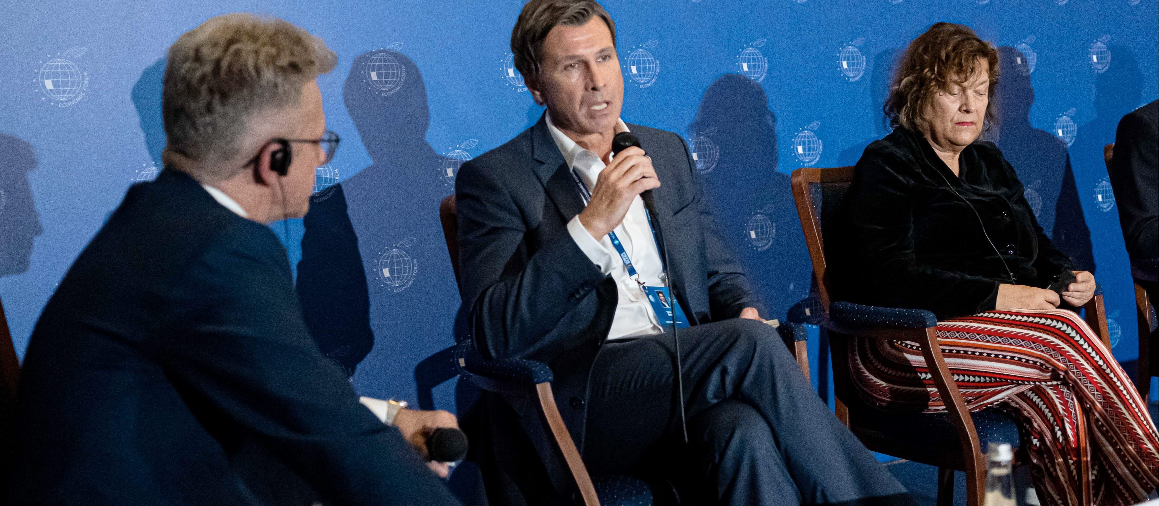 Polityka i biznes – nowe otwarcie