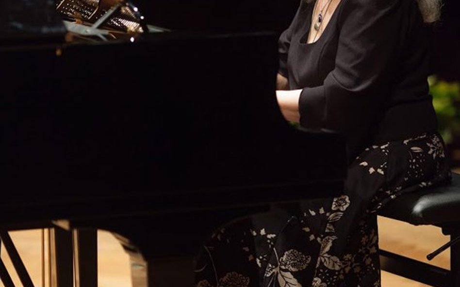 Martha Argerich zagra z przyjaciółmi 2 Daniel Krakauer i Kathleen Tagg w duecie 3 7Michael Guttman, 