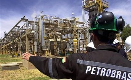 Koncern paliwowy Petrobras ściągnał z rynku prawie 70 mld USD