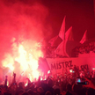 Podczas przemarszu kibiców Legii ranna została dziewięcioletnia dziewczynka