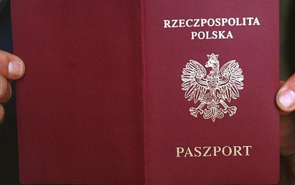 Nie rok tylko 5 lat będą ważne paszporty dzieci do 13 lat