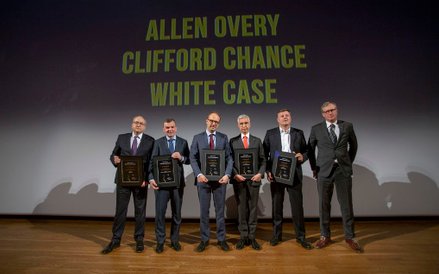 Arkadiusz Krasnodębski - kancelaria Dentons, Paweł Rymarz - kancelaria Weil Gotschal & Manges, Tomas