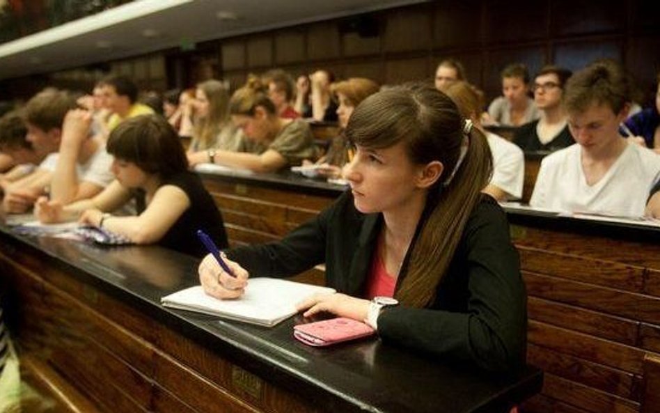 Student z Azji wart więcej niż ten z Polski