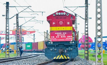 W przewozach z Chin pociągi zastępują statki