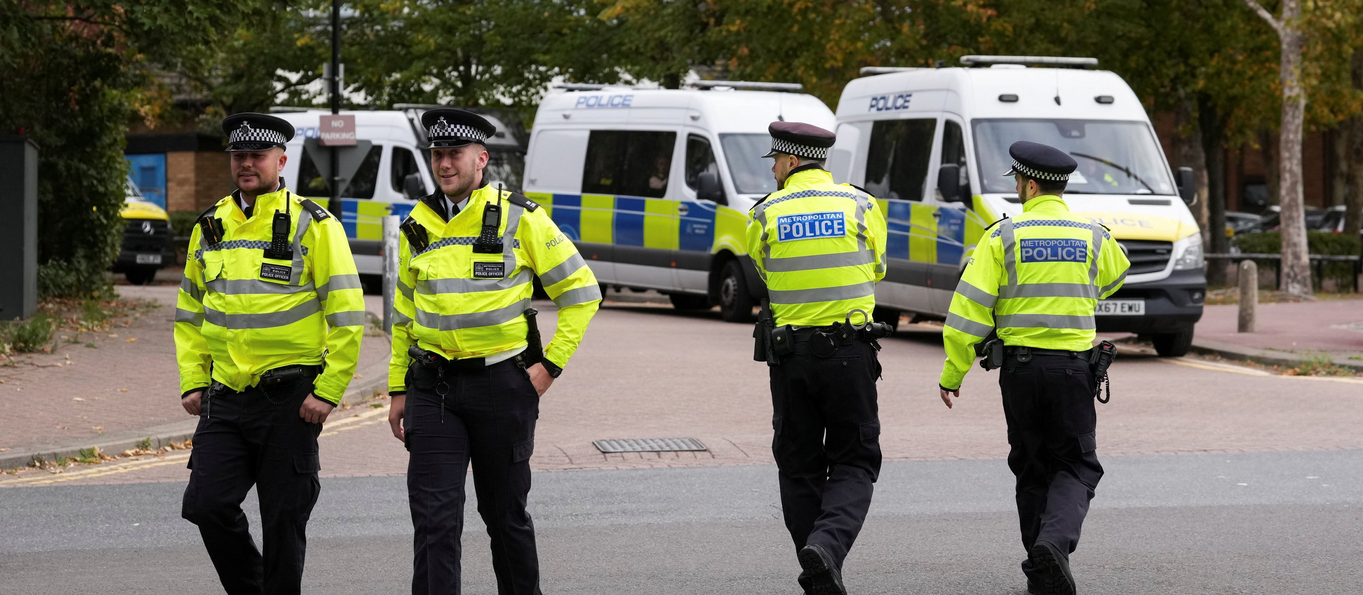 Atak nożownika w synagodze w Manchesterze