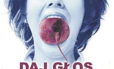 Plakaty rozklejane przez studentów