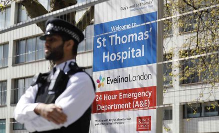 Wielka Brytania: 10 tys. respiratorów, 16 tys. testów dziennie