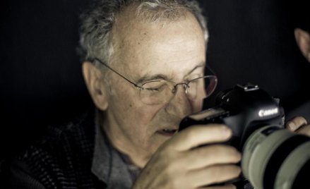 Ryszard Horowitz w trakcie sesji dla Vistuli