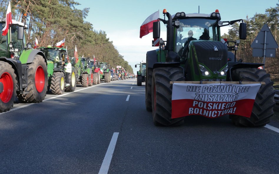 Protesty rolników będą trwać. Dla rządzących to problem