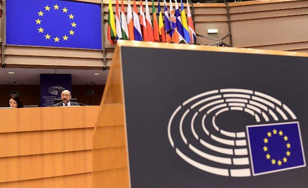 UE: Gruzja i Ukraina bez wiz