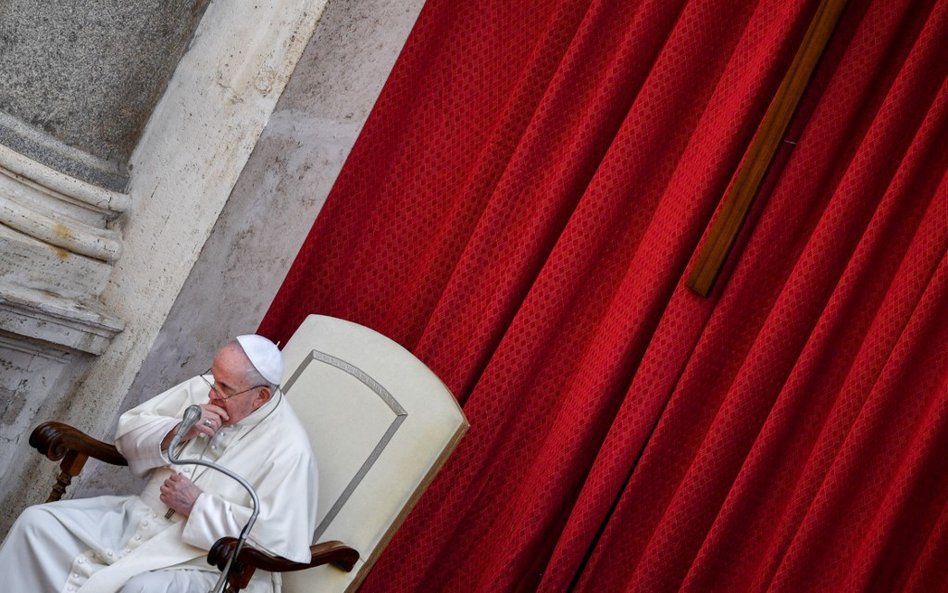 Franciszek: Z kryzysu nie wychodzi się bez zmiany