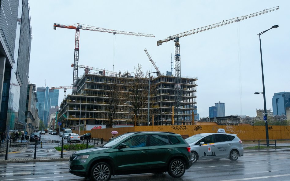 Płace i budownictwo odreagowały po lipcowych zaskoczeniach