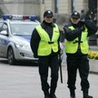 Do pracy w policji w Warszawie zgłosiło się od początku stycznia ponad 300 chętnych. Codziennie akce