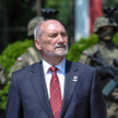 Macierewicz dyscyplinuje armię