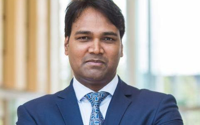 Pradeep Kumar szef fundacji, która w Indiach propaguje naukę w Polsce: Hindusi przyjeżdżają pakietami