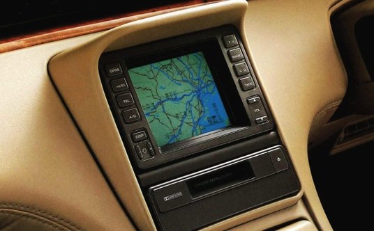 System GPS w Mazdzie Cosmo