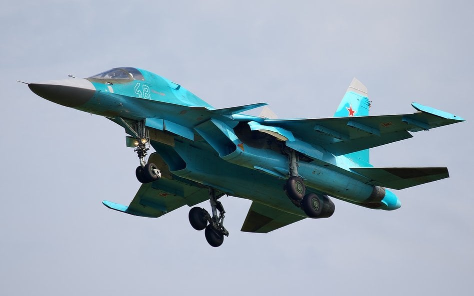 Su-34 – rosyjski wielozadaniowy bombowiec taktyczny