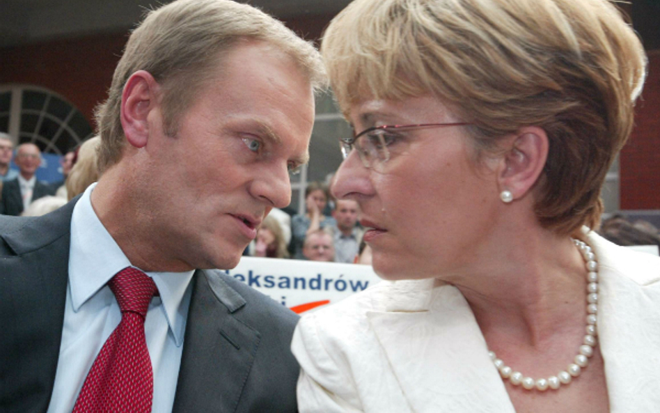 Minister Radziszewska do Sejmu, "spółdzielnia" Grabarczyka przegrywa