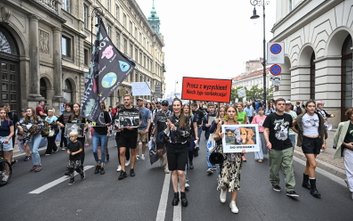Manifestacja przeszła centralnymi ulicami stolicy
